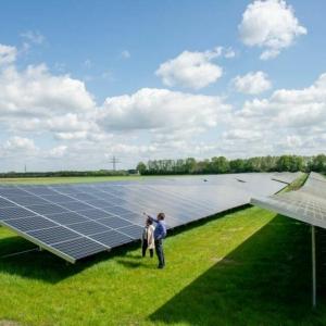 Zonnepark De Groene Weuste duurzaam en maatschappelijk